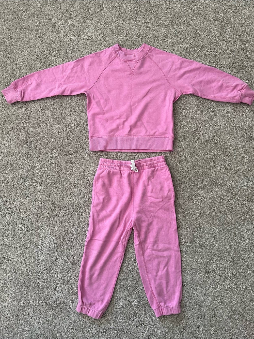 Hanna Andersson Bubblegum Pink Matching Set - Crewneck Sweatshirt & Sweatpants